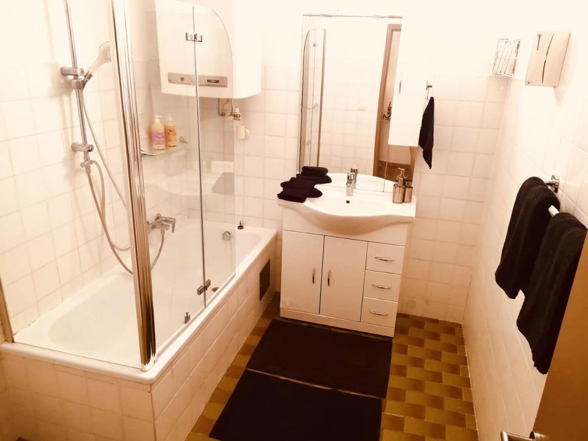 Thermenland-Traum Apartment 퓌르슈텐펠트 외부 사진